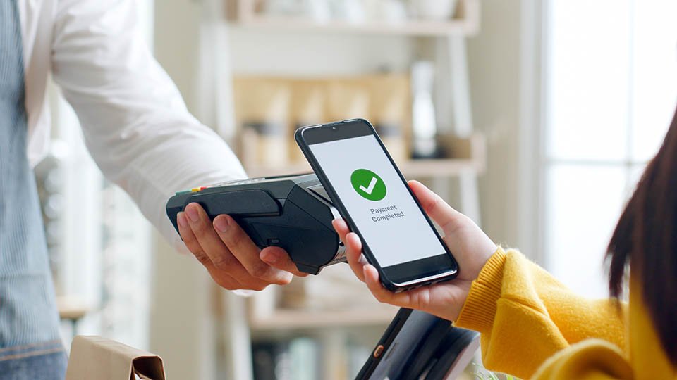 Conta digital ou banco tradicional: o que é melhor para iniciantes?